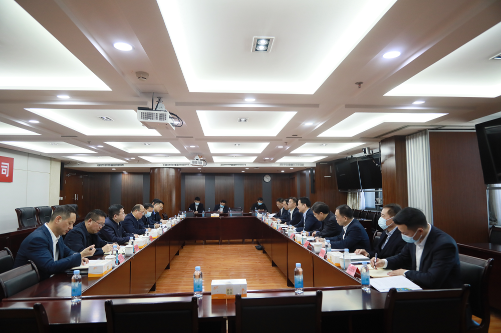 余紅輝會見貴州省委常委、畢節(jié)市委書記吳強一行(圖3)